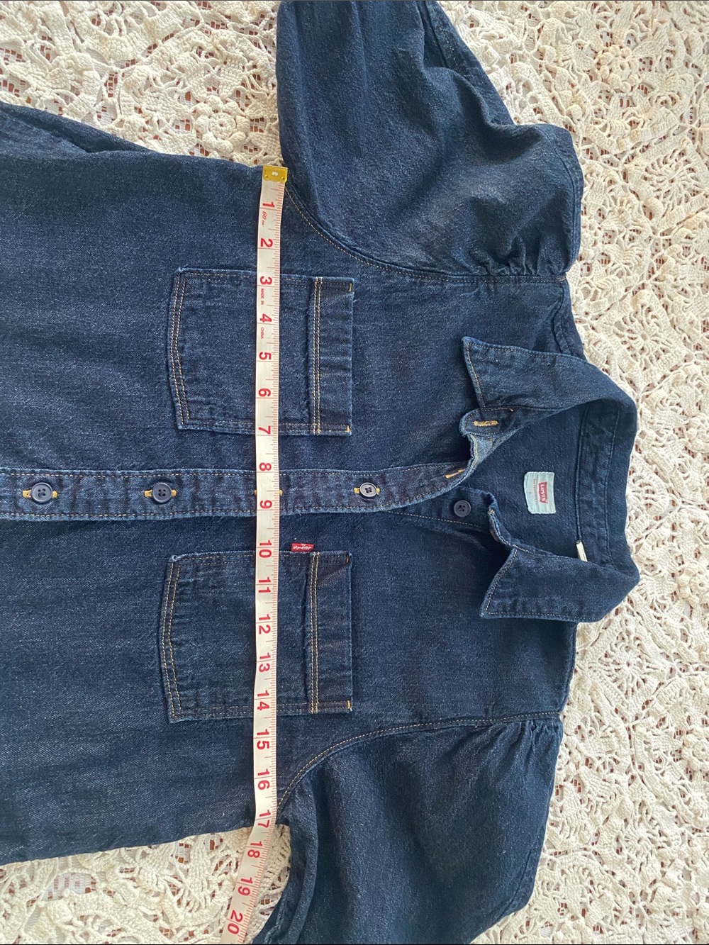 Levi's Dark Blue Denim Puff Sleeve Button-Front Shirt - Picture 9 of 9